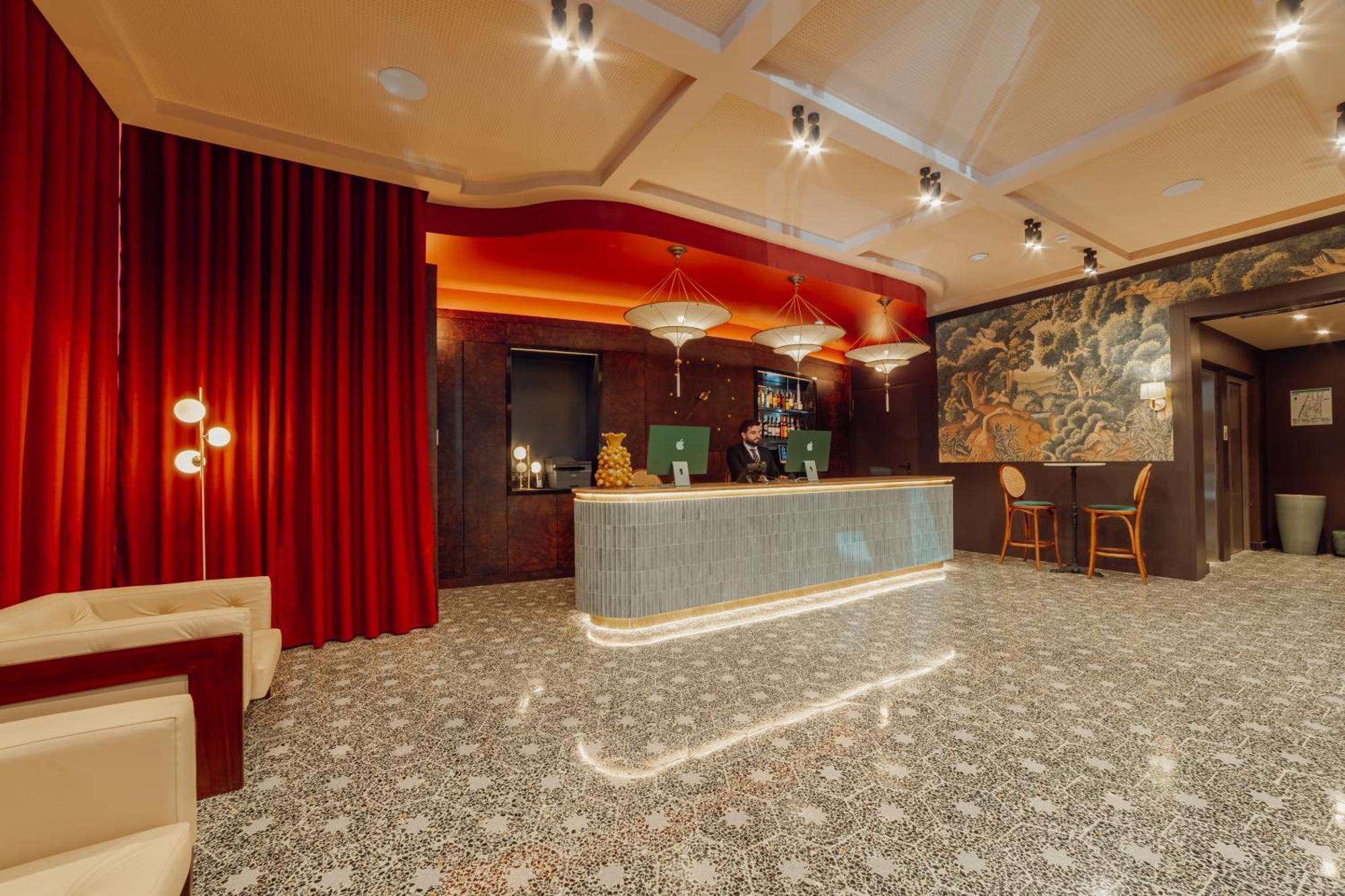 Abc Hotel Porto - Campanha — Fotos 1